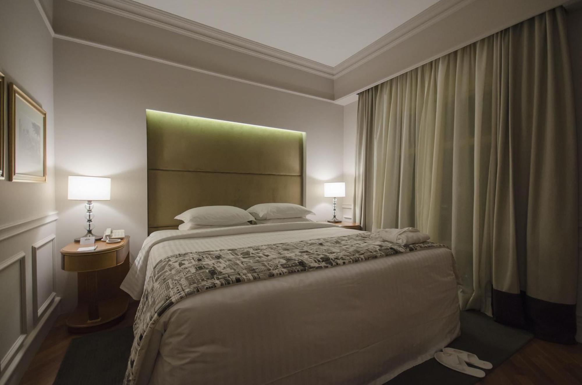 Gran Estanplaza Berrini Hotel Sao Paulo Room photo A bedroom at the hotel